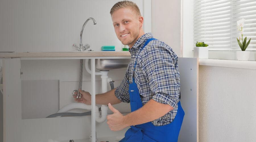 Nighttime Plumber in Dover, MO